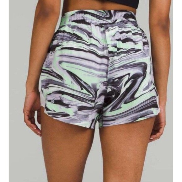 Lululemon Hotty Hot High-Rise Running Shorts 4" *Special Edition* Women’s Size 6 - Picture 4 of 13